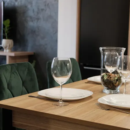 Spacemore Apartments, Dmowskiego - 20 Minut Do Rynku, Self Check-in 24h, Parking, Bikes Apartment *