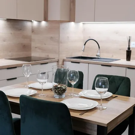 Apartment Space And More, Dmowskiego - 20 Minut Do Rynku, Self Check-in 24h, Parking Wroclaw
