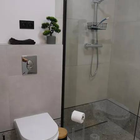 Spacemore Apartments, Dmowskiego - 20 Minut Do Rynku, Self Check-in 24h, Parking, Bikes