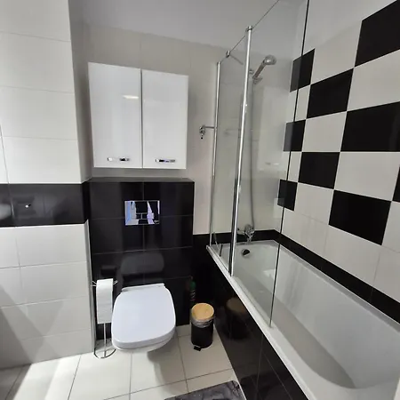 Apartament Space&more, Dmowskiego - 20 Minut Do Rynku, Self Check-in 24h, Parking Wrocław