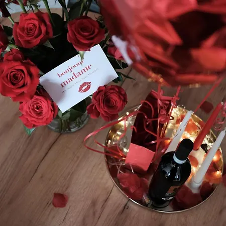 Spacemore Apartments, Dmowskiego - 20 Minut Do Rynku, Self Check-in 24h, Parking, Bikes Apartman Wrocław