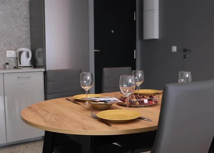 Apartman Spacemore Apartments, Dmowskiego - 20 Minut Do Rynku, Self Check-in 24h, Parking, Bikes *