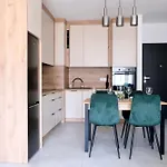 Spacemore Apartments, Dmowskiego - 20 Minut Do Rynku, Self Check-in 24h, Parking, Bikes Lägenhet *
