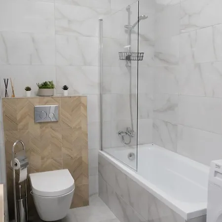 Space And More, Dmowskiego - 20 Minut Do Rynku, Self Check-in 24h, Parking Appartement