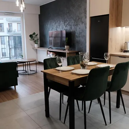 Spacemore Apartments, Dmowskiego - 20 Minut Do Rynku, Self Check-in 24h, Parking, Bikes ורוצלב