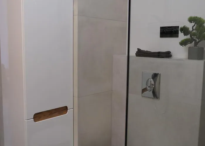 Spacemore Apartments, Dmowskiego - 20 Minut Do Rynku, Self Check-in 24h, Parking, Bikes 브로츠와프